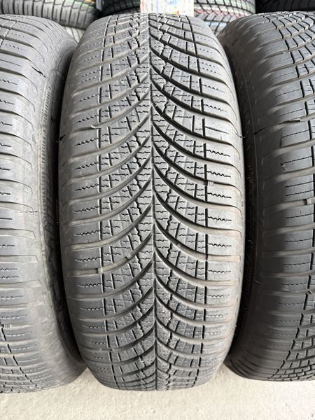 215/65/17 GOODYEAR 4бр