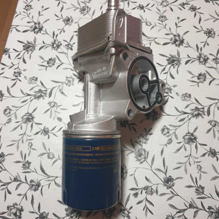 Vand racitor de ulei si filtru de uleipeugeot 308 2.0 diesel an 2015