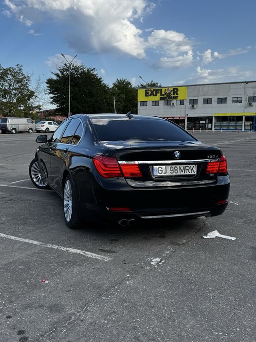 BMW Seria 7 2010 — imagine 5