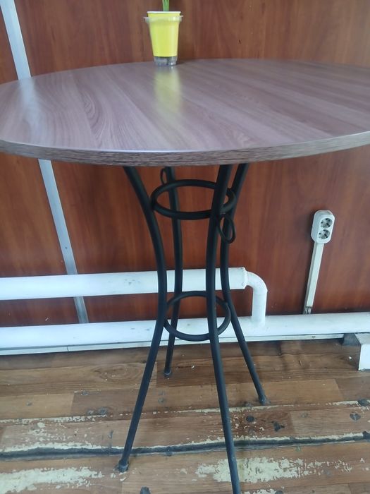 Столы барные 2 штуки