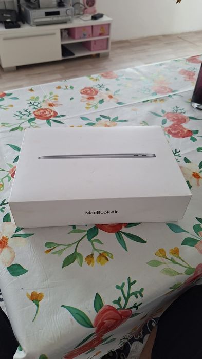 Macbook air M1 2020