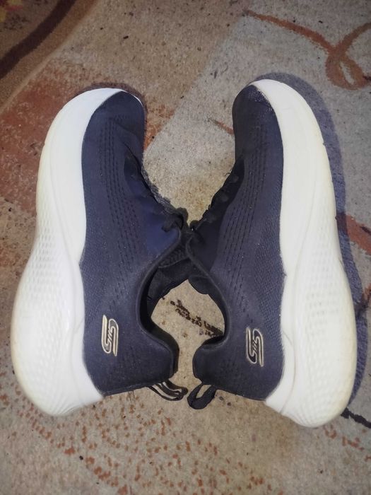 Маратонки Skechers