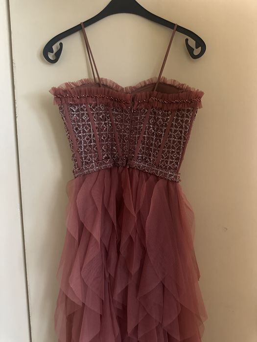 Официална бална рокля