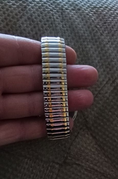 Новые наручные часы с доставкой