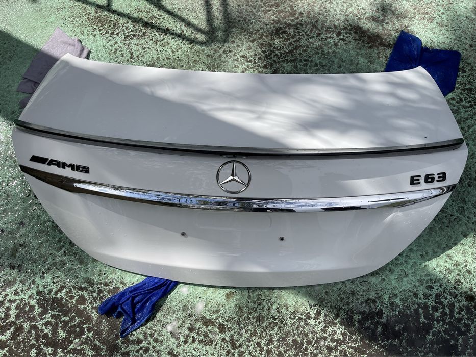 Заден капак за w213