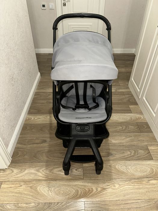 Easywalker Charley прогулочкая коляска