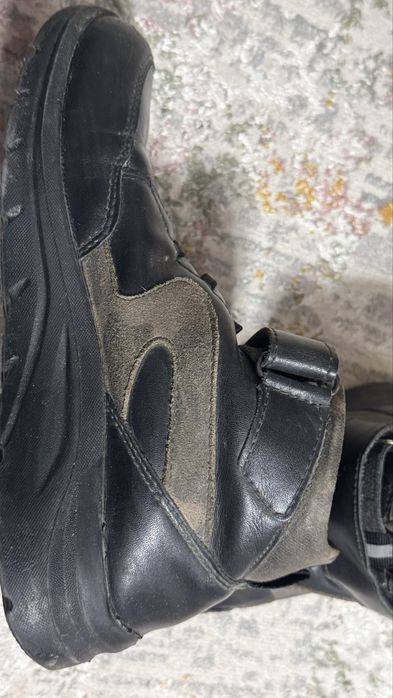 Балаларға арналған күздік етік сатылады