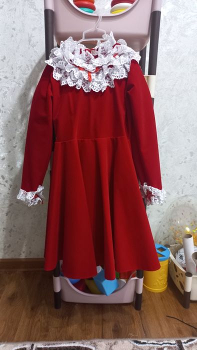 Нарядное платье для девочки