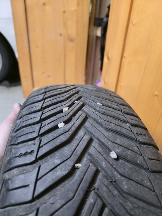 Set anvelope 185.60.15.michellin all seazon