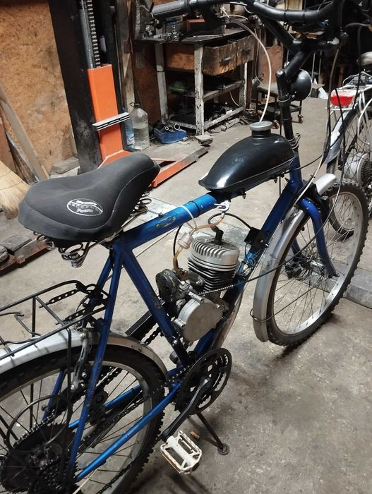 Bicicleta cu motor electrica