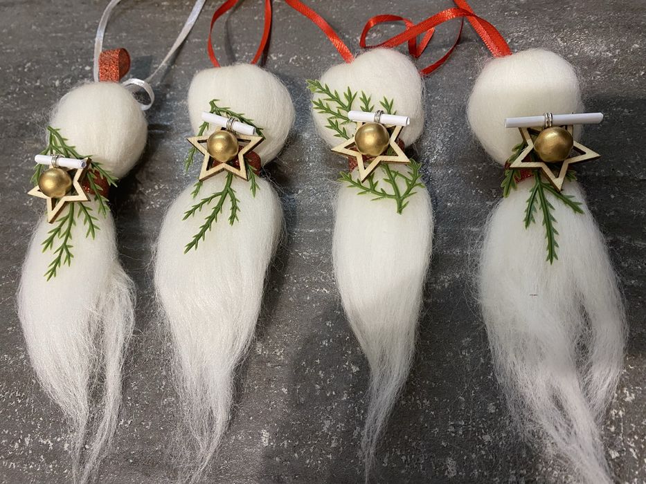 Коледни късмети и декорации