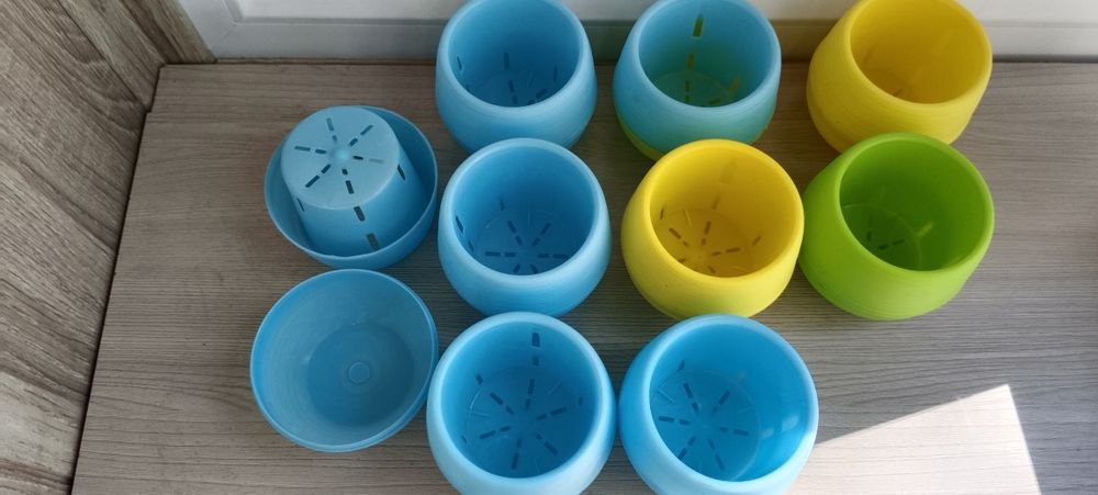 9 мини горшочков под цветы