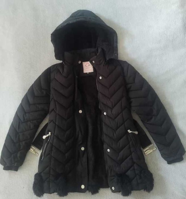 детско зимно яке за момиче 25 лв / 12,78 евро