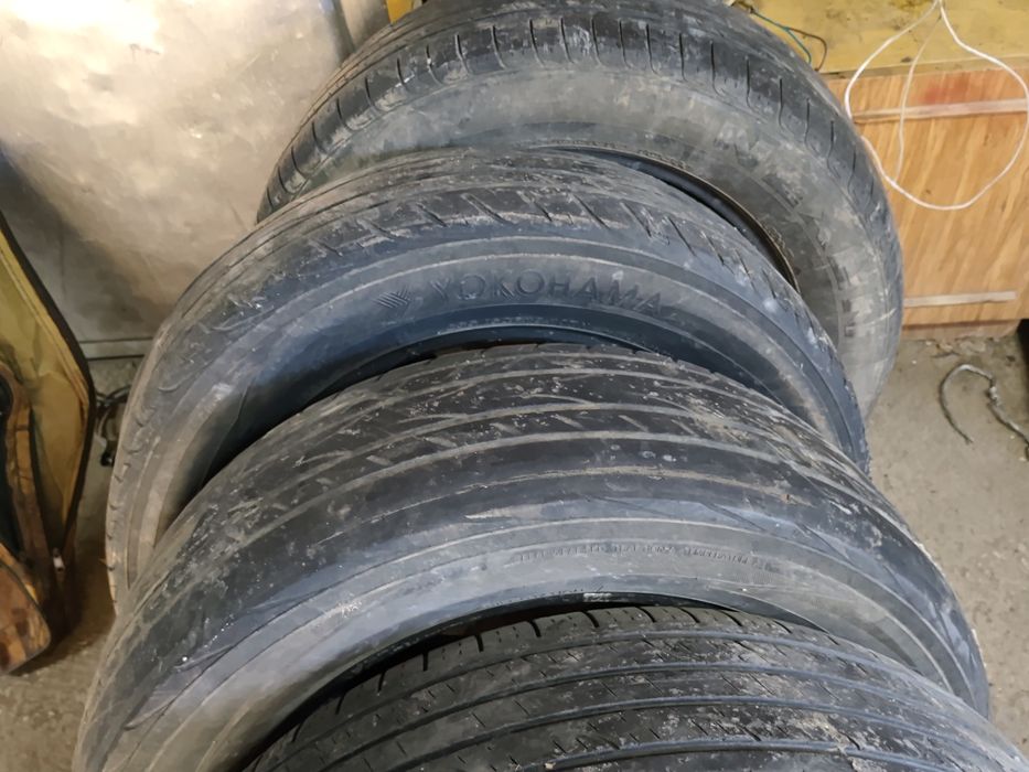 продам 2 пары покрышек