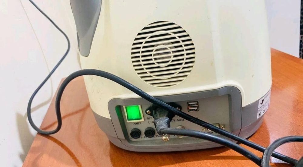 КЛАССНЫЙ УЗИ-аппарат портативный