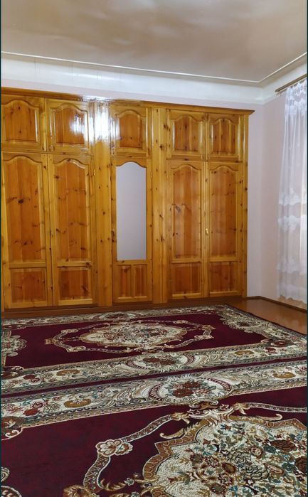 М-39 хамма шароитга эга 8-сотихли ховли сотилади.