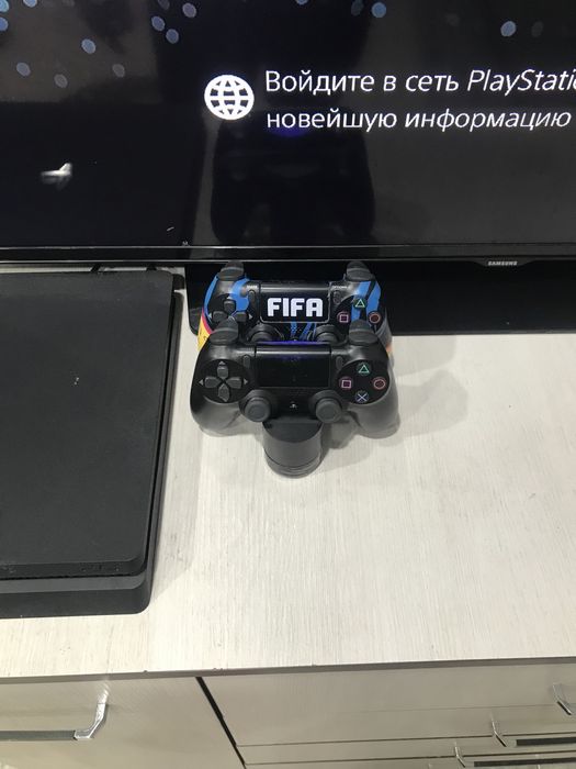 Ps4Slim 1Tb продам с играми на борту