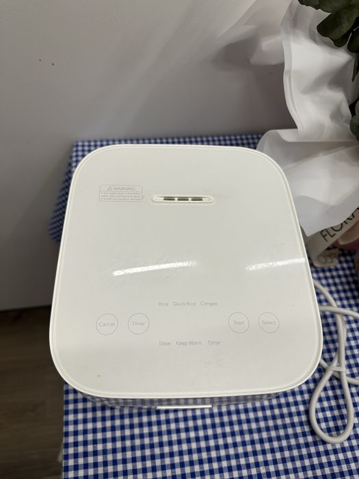 Xiaomi рисоварка