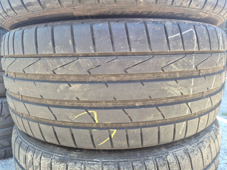 4 Anvelope de VARA - 235/40/19 96Y - Hankook - CA UNELE NOI - DOT 2024 !