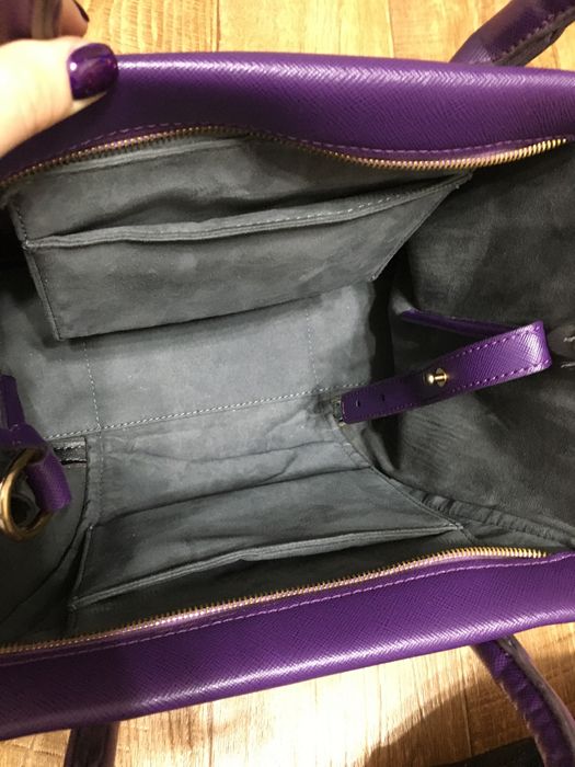 Продам женскую сумму