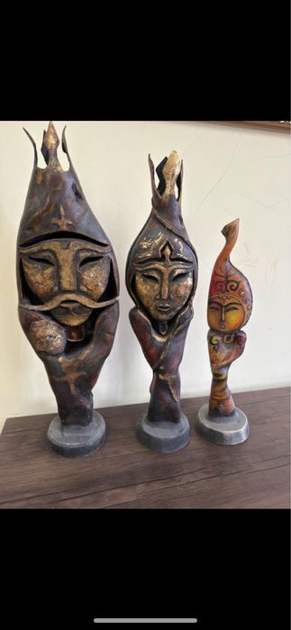 Статуи из настоящей кожи