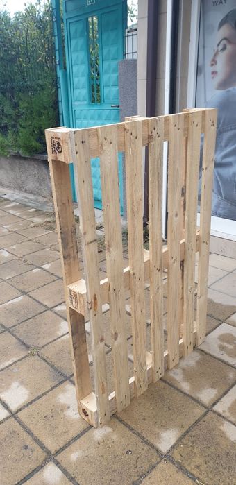 Продавам палети , 15 бройки!