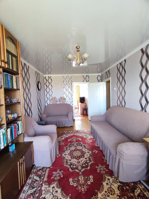 Продается 2-комн (9-27, 5 эт)