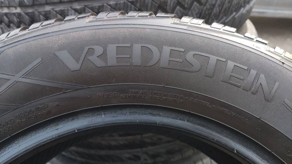 2бр. зимни гуми 195/65/15 Vredestein Wintrac
dot22
7mm
Добро състояние