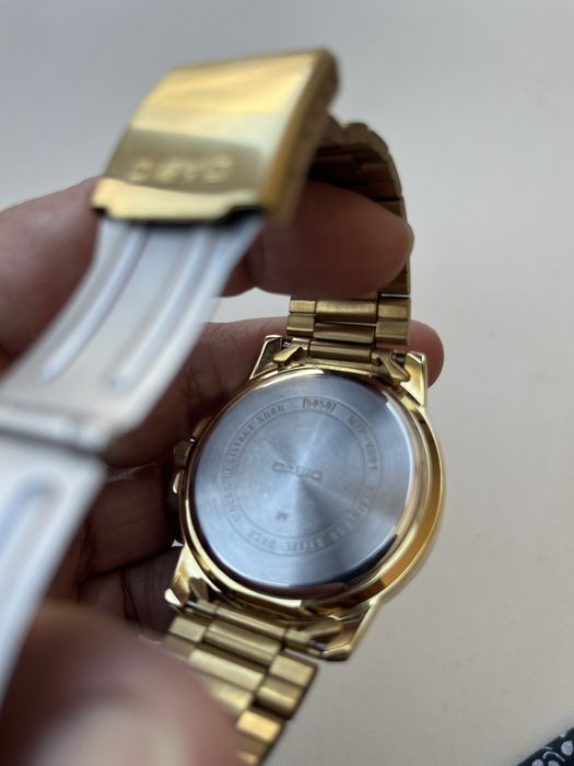 Часы  мужские CASIO