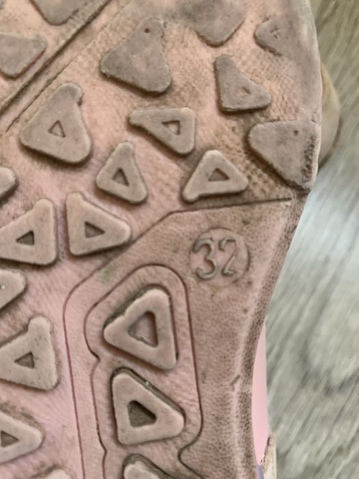 Кроссовки р.32 ст. 20-21 см