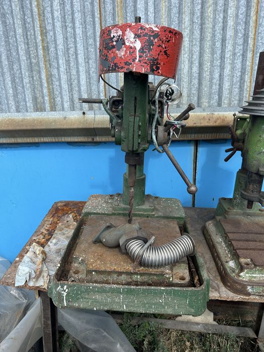 Продам сверлильный станок