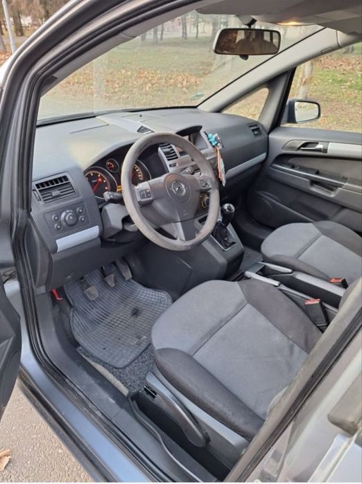 De vânzare Opel Zafira B