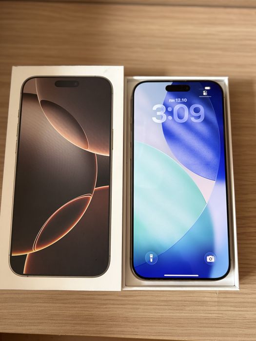 Перфектен iPhone 16 Pro Max 256 GB Desert Titanium Гаранция 12м