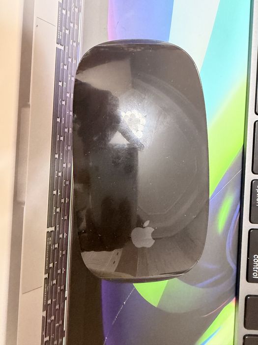 Apple Magic Keyboard + Apple Meigic Mouse 2