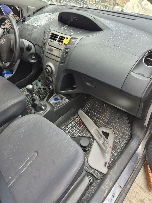 Toyota yaris 1.3