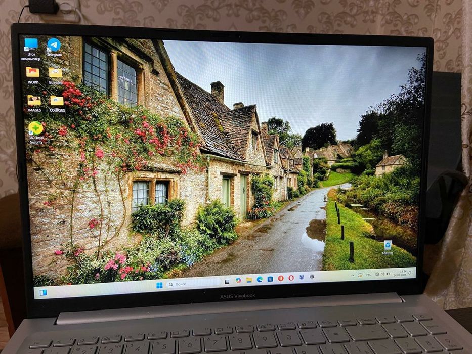 Продам ноутбук Asus Vivobook