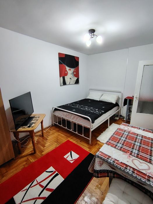 Ofer spre inchiriere Garsoniera Obcini