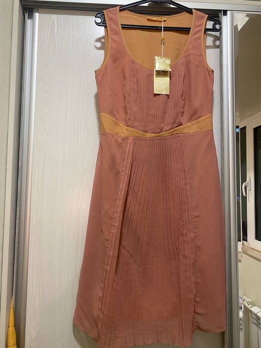 Красивые платья от ZARINA