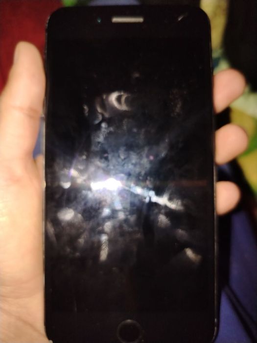 IPhone 7 Plus sotiladi