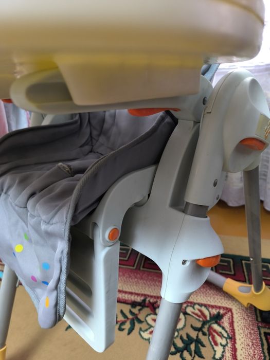 Продам стульчик для кормления