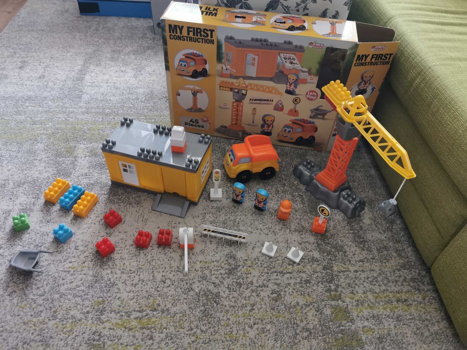 Joc lego mare cu macara+ statie+ basculantă