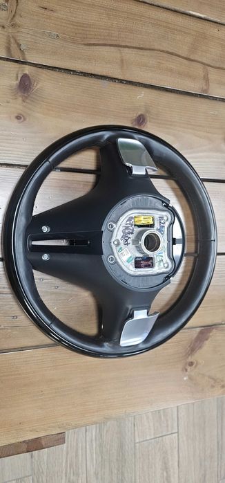 Mercedes Maybach волан