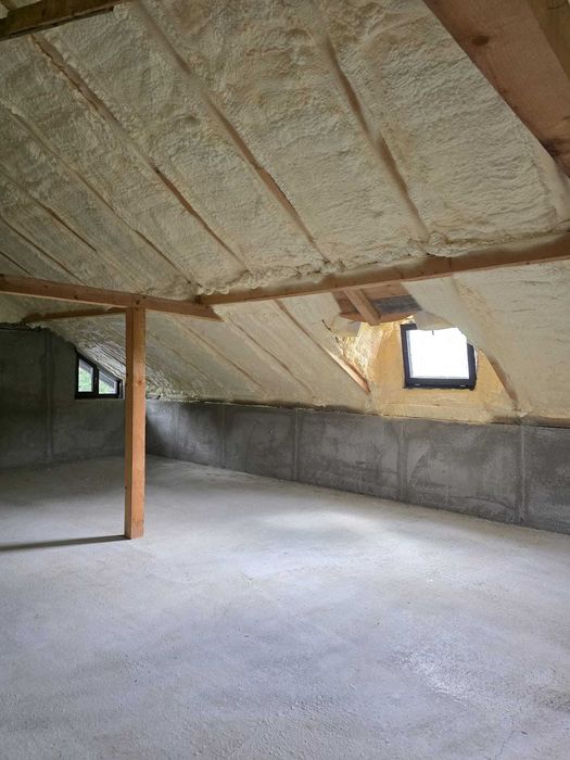 Manastirea Humorului - Casa noua 4 camere, 240 mp + 1675 mp teren
