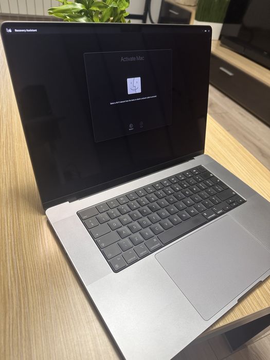 MacBook M1  PRO 16”