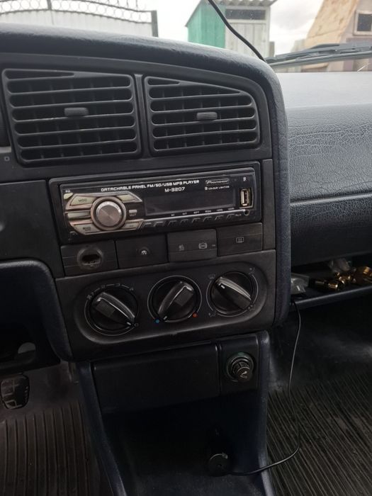 Volkswagen Passat B4