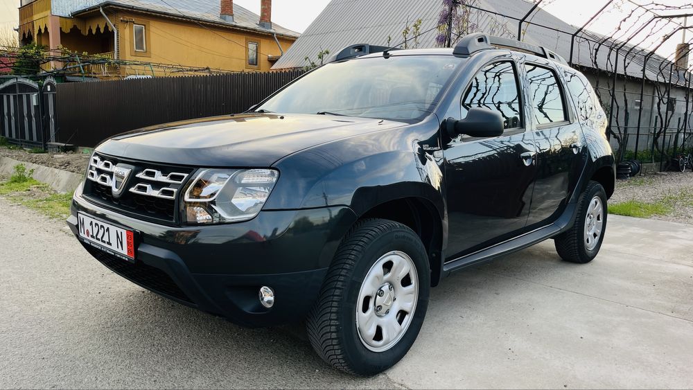 Dacia  Duster 1.6 benzina 57.000 km impecabila