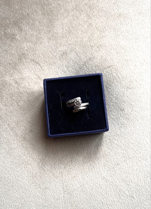 Swarovski комплект колие - пръстен - обеци