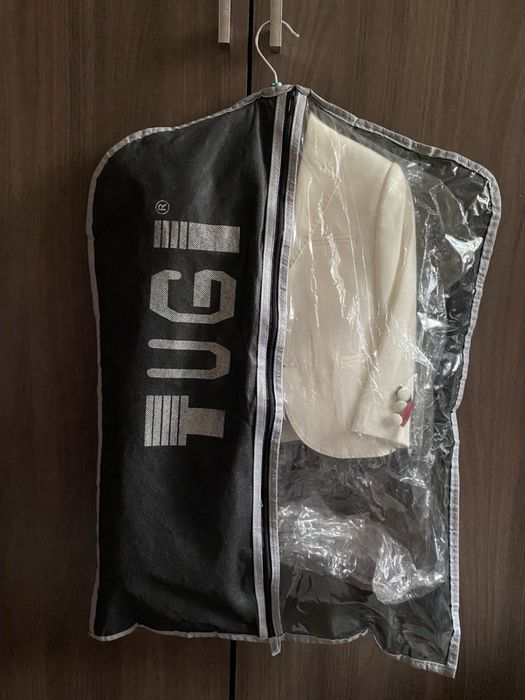 Костюм детский новый