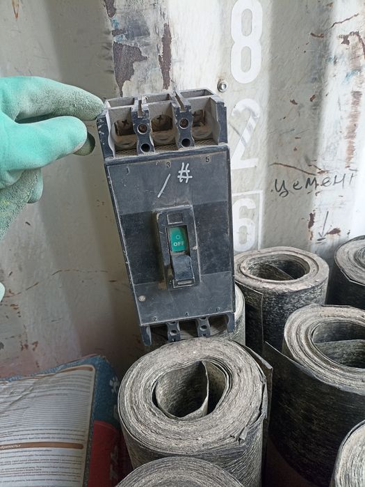 Автоматы 3 фазные, 100Ампер, 200Ампер