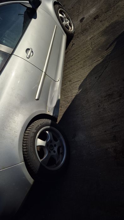 Vând set roti de iarna golf v